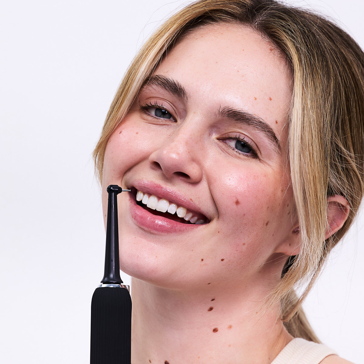 Ultrasonic Tooth Cleaner Pro